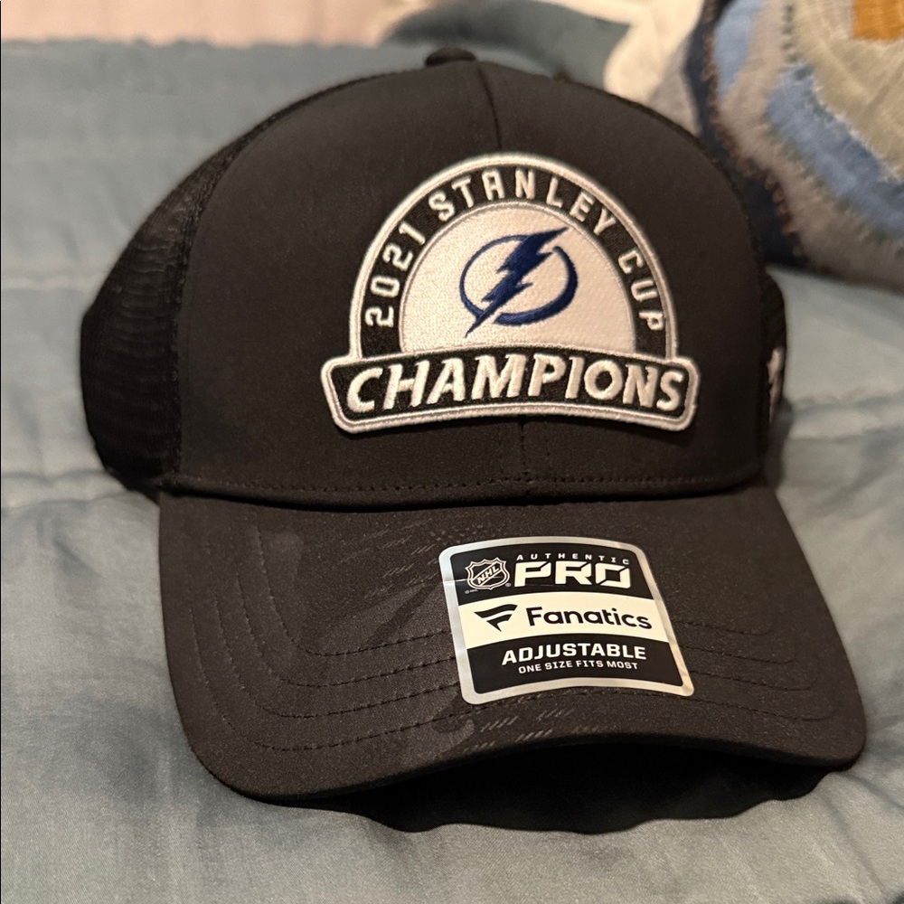 Tampa Bay Lightning Black 2021 Stanley Cup Champions Cap